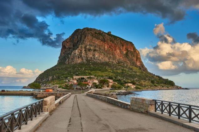 Astrolithos Down Town Apartment Monemvasia Luaran gambar